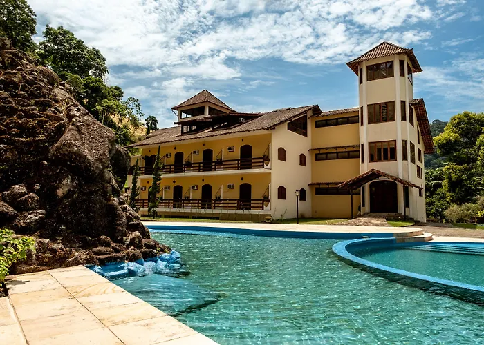 Sana Hotel by MN Hotéis